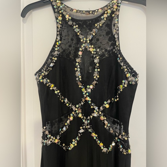 Black Floor Length Gown - Picture 4 of 4